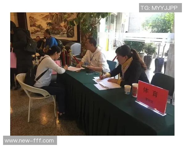 梦幻足球巴塞罗那队服的魅力与风采解析